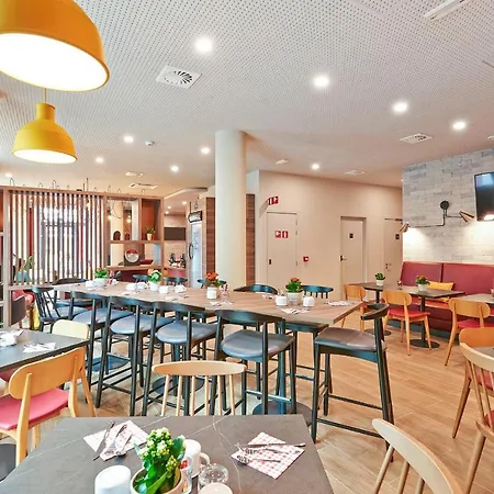 Appart'city Confort Centre Gare Du Midi Aparthotel Brussels